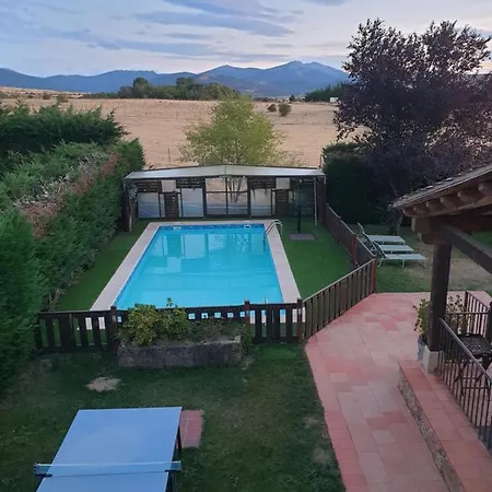 Feriehus La Mariana Casa Rural Trescasas