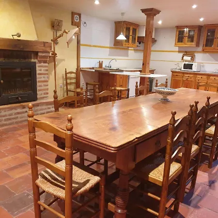 La Mariana Casa Rural * Trescasas